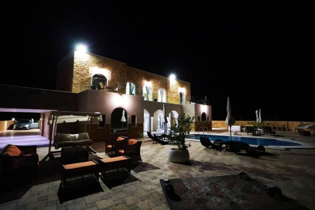 Sweimeh Villa Sea Breeze المظهر الخارجي الصورة
